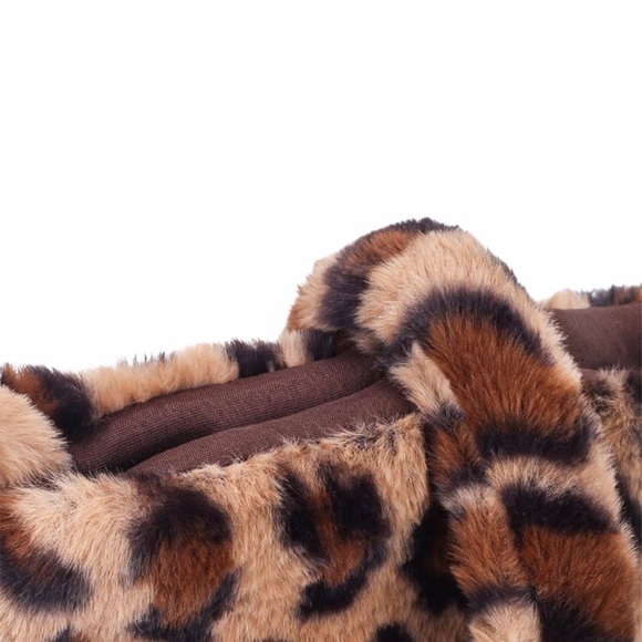 Leopard Print Fluffy Crossbody Shoulder Bag - Picture 3 of 4